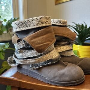 Muk Luks Boots Size 11 Brown Nikki Belt Wrapped Boots Lace Boho Cottage Core